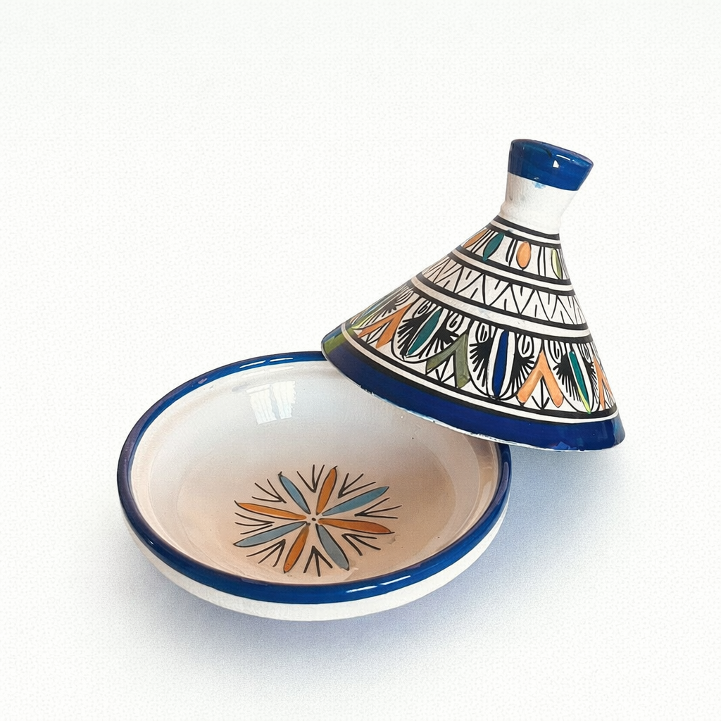 طاجين مغربي مصنوع يدويًا من السيراميك - أنماط هندسية متعددة الألوان