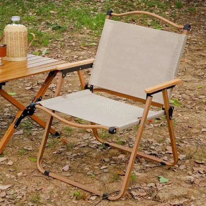 Chaise Pliante Camping Style Kermit – Aluminium & Bois – Beige/Noir